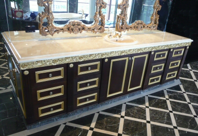 Vanity 9